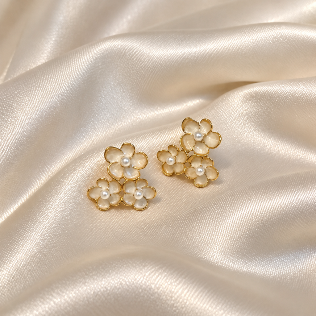 Flower studs